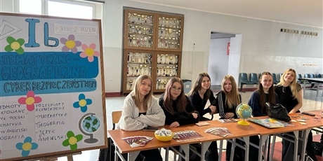 Powiększ grafikę: dzien-otwarty-610745.jpg