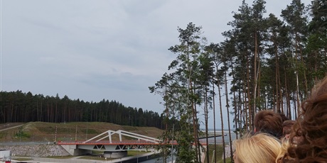 Powiększ grafikę: lekcje-w-terenie-624834.jpg
