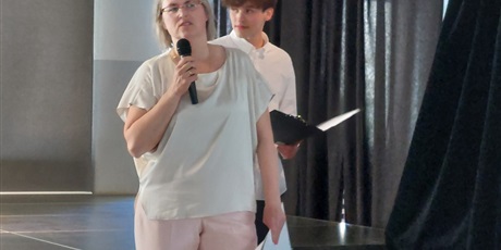 Powiększ grafikę: pozegnan-czas-610737.jpg