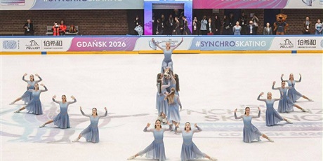 Powiększ grafikę: zuzia-nasza-lyzwiarska-mistrzyni-689025.jpg